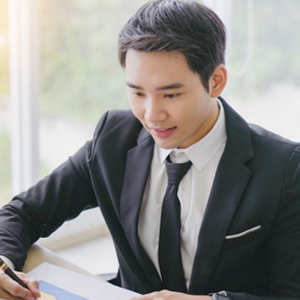 Mr. Chiến Anh 