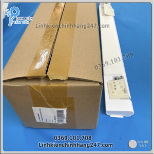 Thanh Nẹp Cửa Sấy Gioăng Tủ Lạnh Panasonic NR-DZ601VGKV / NR-DZ600GKVN Ngăn Đá