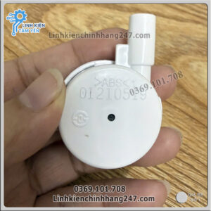 Bơm Nước Làm Đá Tự Động Toshiba GR-AG58VA / GR-AG66VA / GR-RG66FVDA / GR-WG66VDAZ / GR-WG58VDAZ