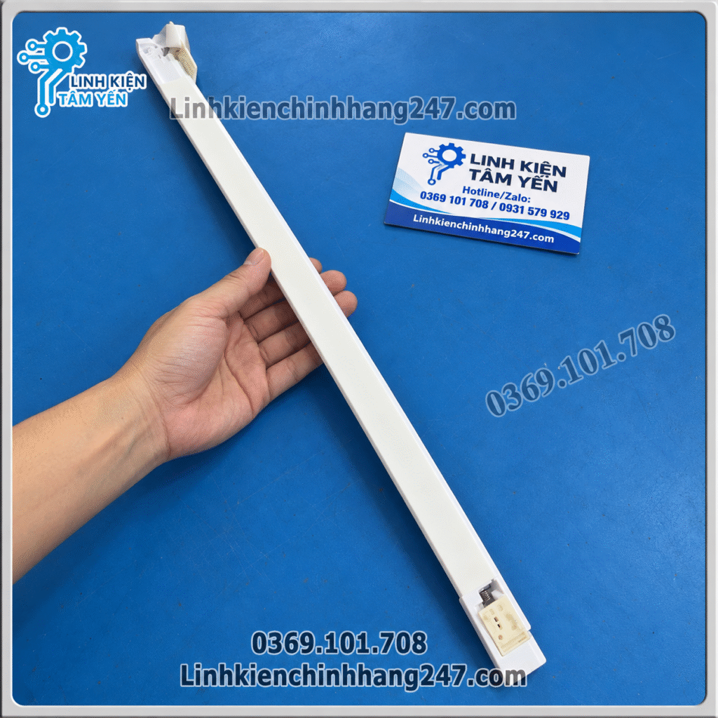 Thanh Nẹp Cửa Sấy Gioăng Ngăn Mát Tủ Lạnh Panasonic NR-DZ601VGKV/NR-DZ600GKVN